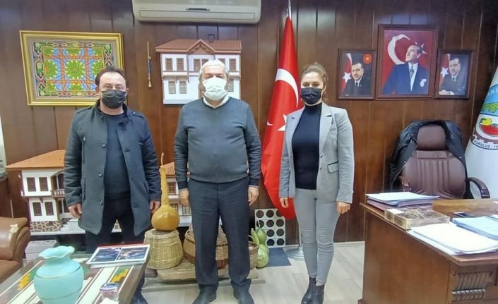 AK Parti’den Başkan Şahin’e ziyaret