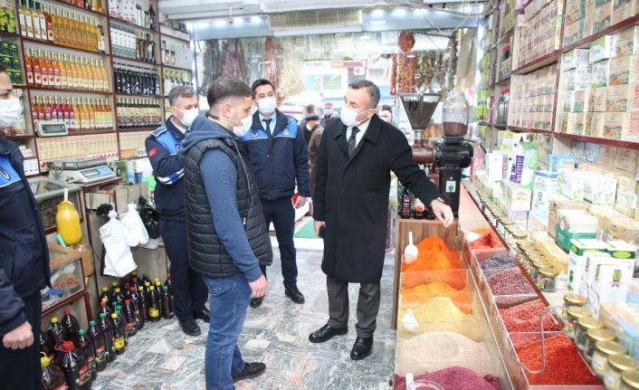 Akdeniz zabıtasından fahiş fiyat ve Covid-19 denetimi