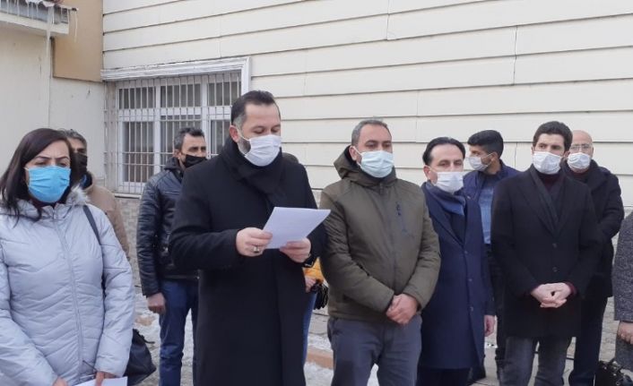 Ardahan AK Parti’den Fikri Sağlar, Can Ataklı ve İlker Başbuğ hakkında suç duyurusu