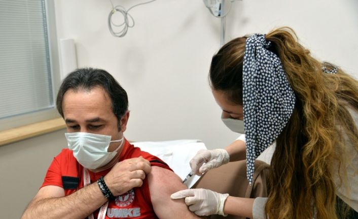 Bilecik’te 3 bin 843 kişiye CoronoVac aşısı yapıldı