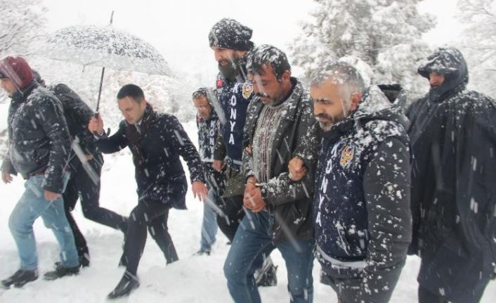 Cesedi gömdükleri yeri gösterdi, ‘bana bu iş zorla yaptırıldı’ dedi