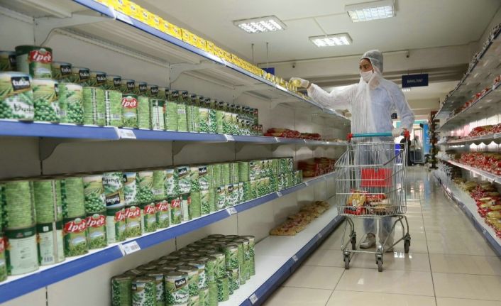 Dayanışmanın en güzel örneği “Halk Market” 2,5 milyon lira yardımda bulundu