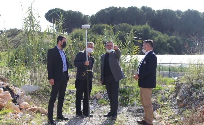 Demre’de 4 mahallede mevcut sulama hattı 15 km uzayacak