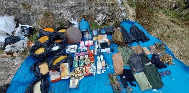 Dört sığınak daha imha edildi