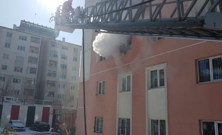 Edremit’te korkutan yangın