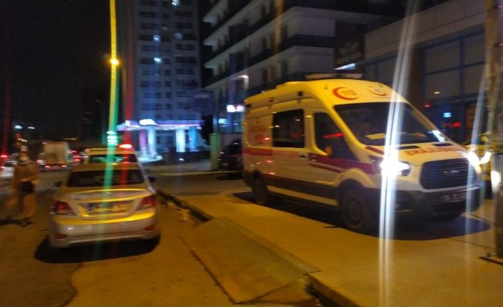 Esenyurt’ta otelin 8’inci katından aşağıya düşen 17 yaşındaki genç kız hayatını kaybetti