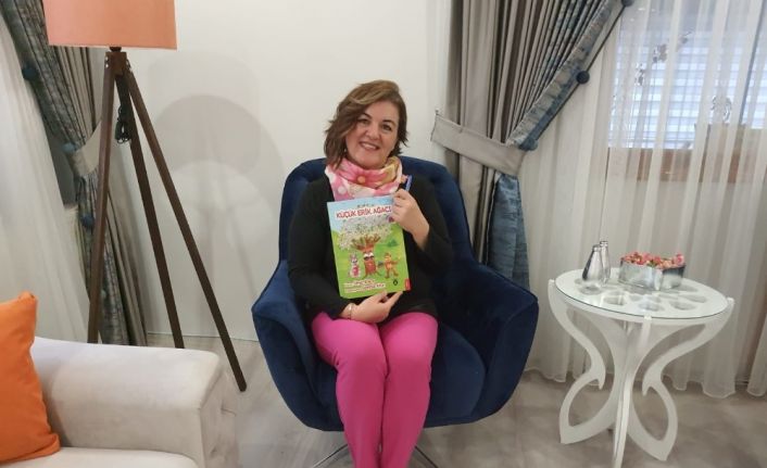 Eskişehirli eğitimci yazar Ümit Baca’nın ‘Küçük Erik Ağacı’ adlı masal kitabı yayımlandı