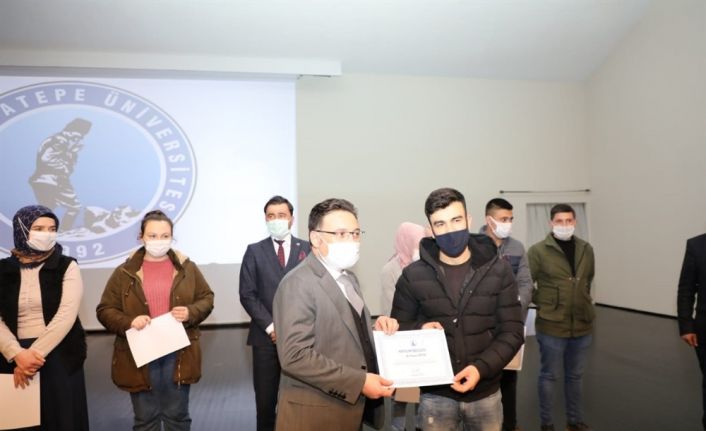 Frig vadisinin göz bebeği Ayazini köyünde, köy sakinleri alan kılavuzu oldu