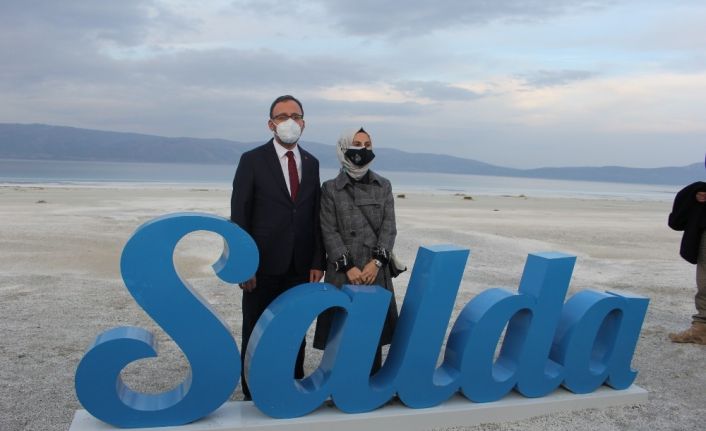 Gençlik ve Spor Bakanı Kasapoğlu:  “Salda Gölü bizim için önemli bir hazine”