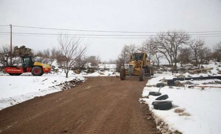 Hisarcık’ta yeni bağlantı yolunda çalışmalar başladı