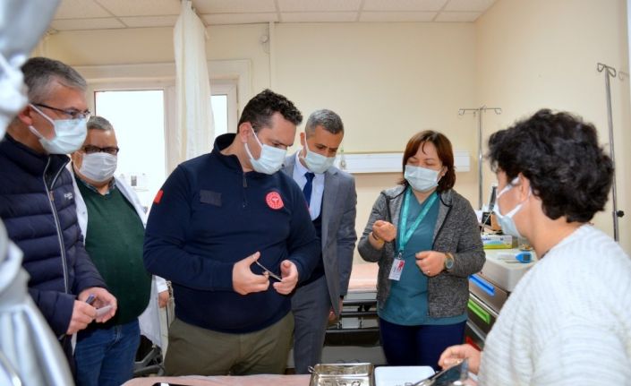 İl Sağlık Müdürü Bilge, Seyitgazi’deki sağlık kuruluşlarına inceleme ve değerlendirme ziyaretinde bulundu