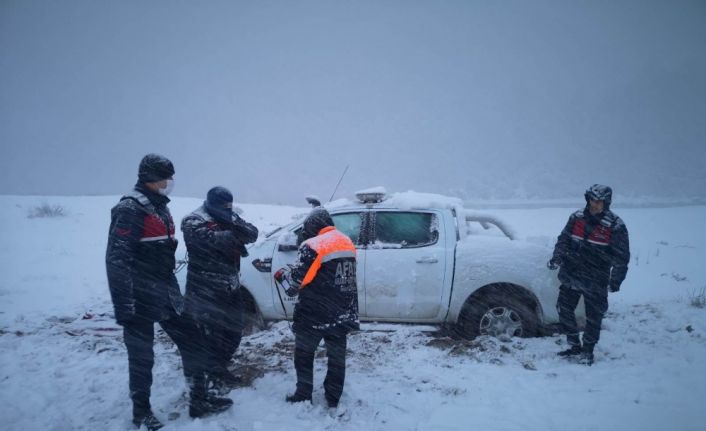 Karadeniz’de batan geminin kayıp 3 mürettebatı için arama çalışmaları sürüyor