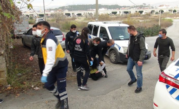 Karısını bayıltana kadar dövdü, "Araca zarar verip başını araca vurdu" dedi