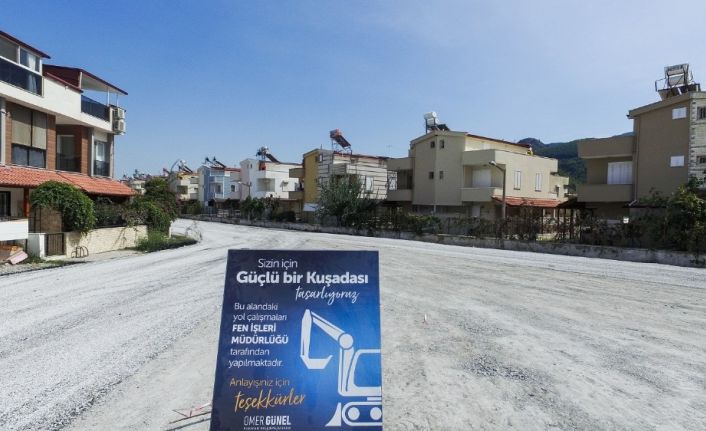 Kuşadası Belediyesi bir yılda 612 bin 896 metrekare yol çalışması yaptı