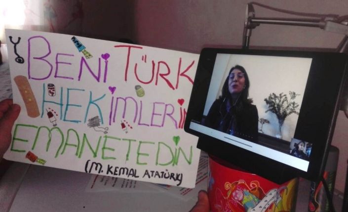 Öğrencilerle buluşan Bilim Kurulu Üyesi Prof. Dr. Çalışkan: “Herkes aşıyı güvenle yaptırabilir”