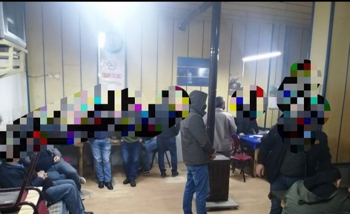 Ordu’da kumar oynayan 30 kişiye 103 bin lira para cezası