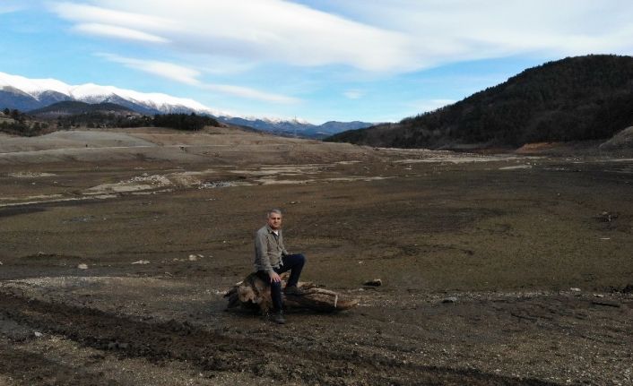 (Özel) Bursa’nın su ihtiyacını karşılayan barajda su oranı yüzde 5’e düştü