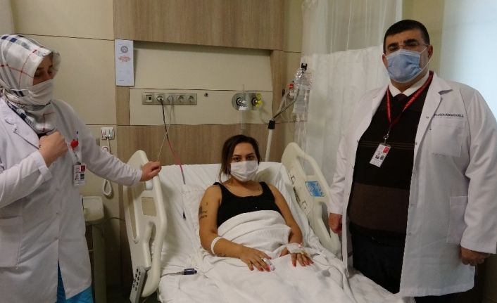 (Özel) Pandemi nedeniyle ertelemeyin, rahim ağzı kanserinde erken tanı hayat kurtarıyor