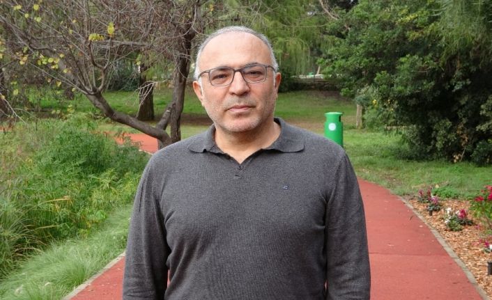 Prof. Dr. Coşkun Usta: "Aşı olunca her şey normale dönmeyecek"