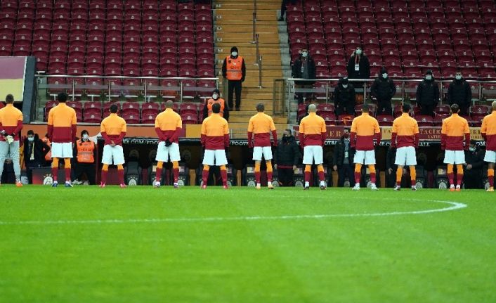 Süper Lig: Galatasaray: 2 - Denizlispor: 0 (Maç devam ediyor)