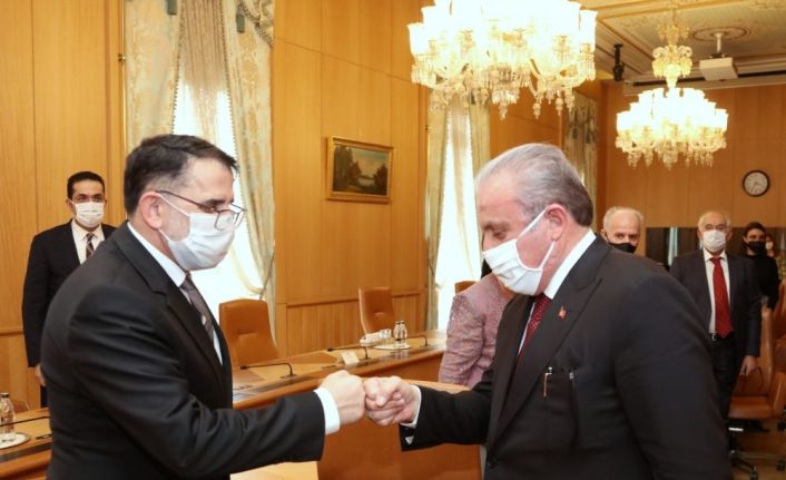 TBMM Başkanı Mustafa Şentop, Anayasa Mahkemesi Başkanı Salih Murat ve beraberindeki heyeti kabul etti
