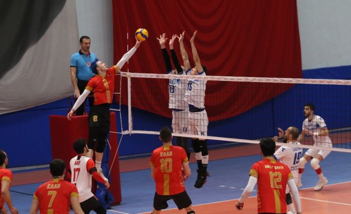 TVF Erkekler 1. Ligi: Kocaeli Büyükşehir Belediyesi Kağıtspor: 0 - Jeopark Kula Belediyespor:3