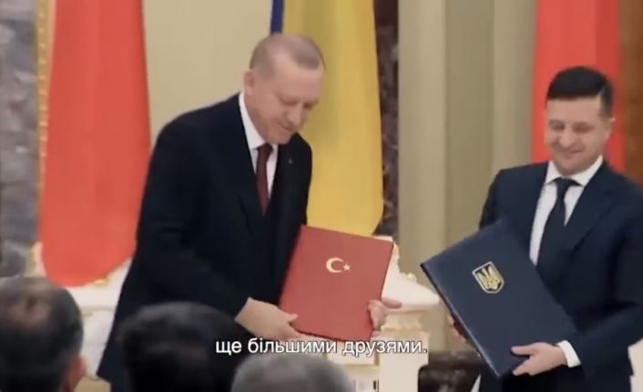 Ukrayna Devlet Başkanı Zelenskiy yeni yıl mesajında Cumhurbaşkanı Erdoğan’a yer verdi
