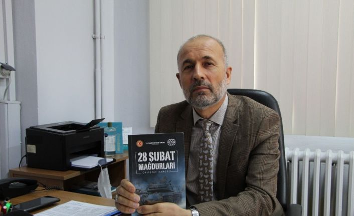 28 Şubat mağduru: "Dürüstsen, namaz kılıyorsan, örtülüysen 1-0 mağlupsun"