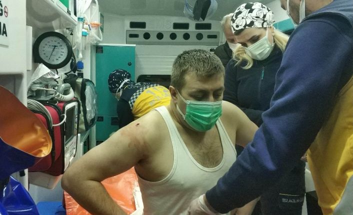 5 lira vermeyen güvenlik görevlisini bıçaklayarak hastanelik etti, yakalanınca "benden şikayetçi olma" dedi