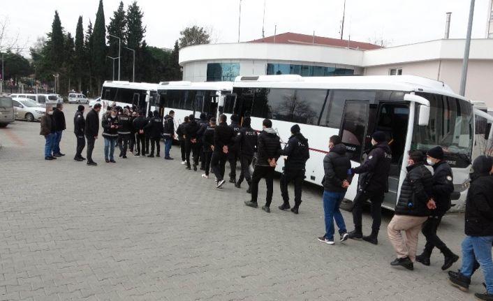 60 kişinin gözaltına alındığı suç örgütü operasyonunda polis müdürü ve borsa başkanı da var