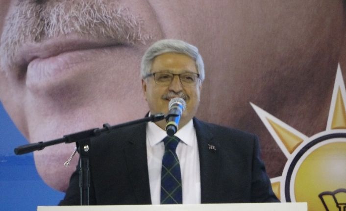AK Parti Genel Başkan Yardımcısı Demiröz, CHP’lilere seslendi: "Genel Başkanınızı uyarın"