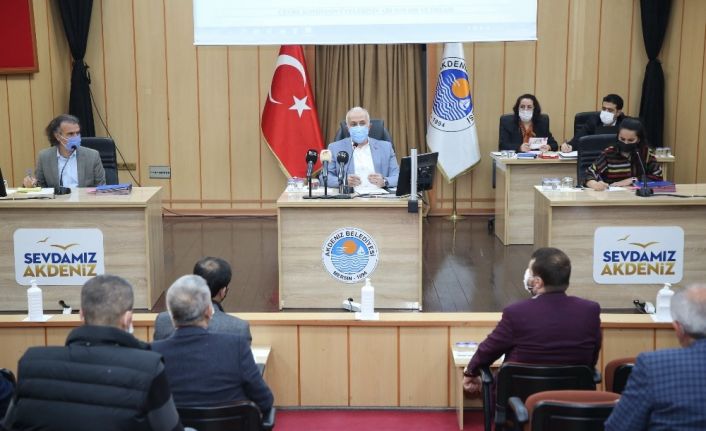 Akdeniz Belediyesinde ortalama işçi ücreti 3 bin 575 lira oldu