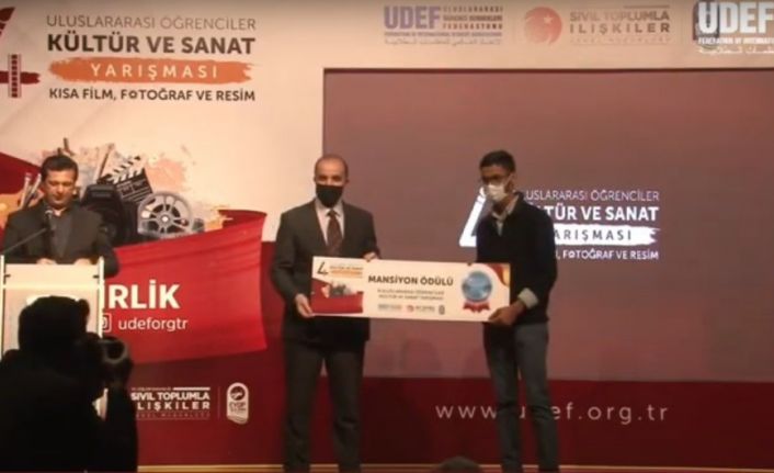 ASÜ öğrencisi film yarışmasında ödül aldı