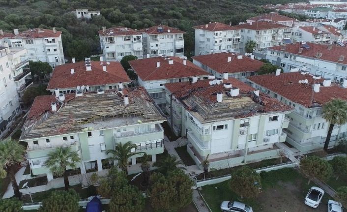 Ayvalık’ta meydana gelen hortumun bilançosu gün ağarınca ortaya çıktı