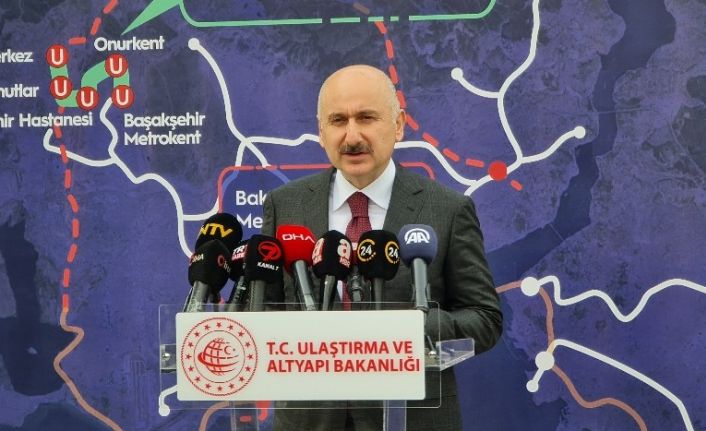 Bakan Karaismailoğlu "Başakşehir Çam ve Sakura Hastanesi-Kayaşehir Metro hattı bu yıl sonu hizmete girecek"