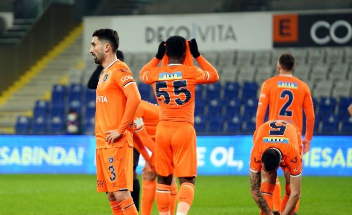 Başakşehir, kötü gidişata Antalyaspor karşısında dur demek istiyor