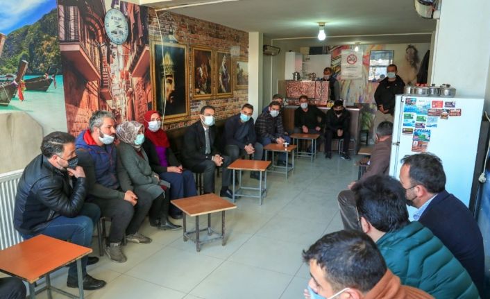 Başkan Vekili Aslan, esnafın sorun ve taleplerini dinlemeye devam ediyor