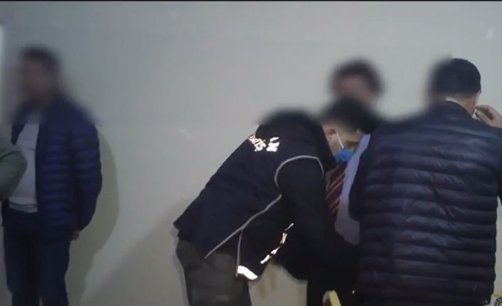 Batman’da kumar operasyonu: 17 kişiye 22 bin 712 lira para cezası kesildi