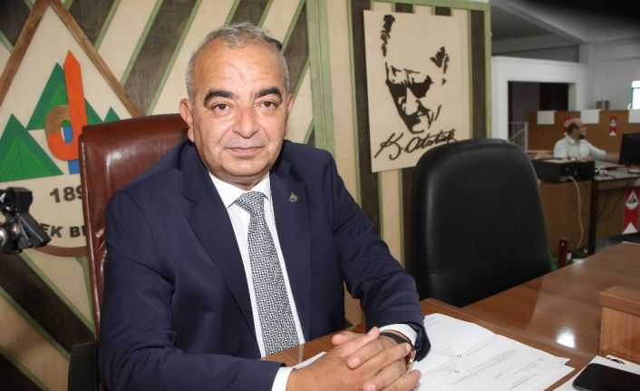 Belediye Başkanı Bozkurt Hocalı şehitlerini andı