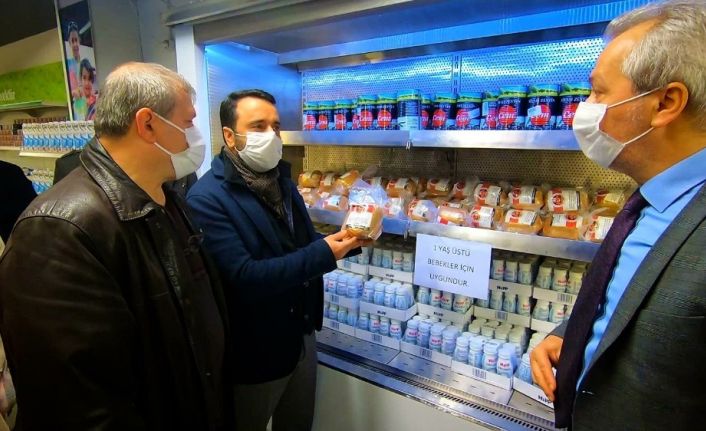 Beyoğlu’nda mahalle muhtarları Sosyal Market’e hayran kaldı