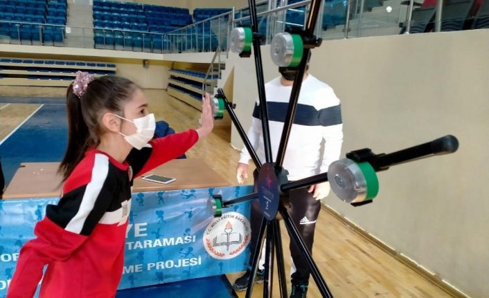 Bilecikli yetenekli çocuklara denge ve reaksiyon testleri uygulandı