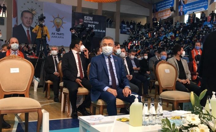Cumhurbaşkanı Yardımcısı Oktay: “Başka ülkelerden medet umanlar, hadsiz açıklamalara zil takım oynayan basiretsizler var”