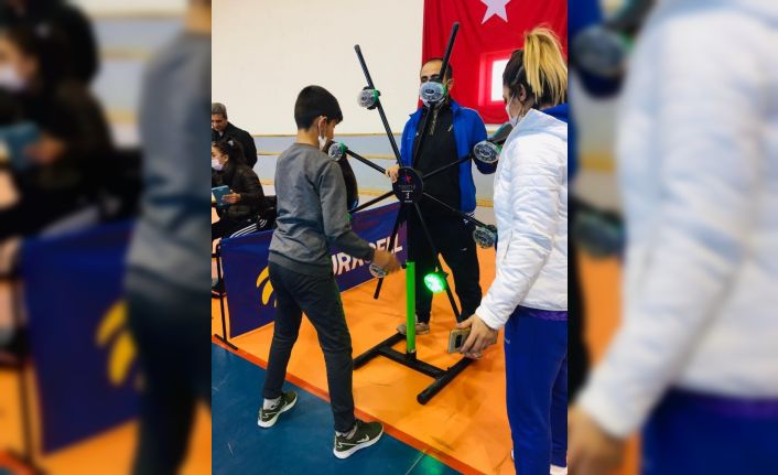 Dicle’de yetenekli gençler, keşfedilmek için ter döktü