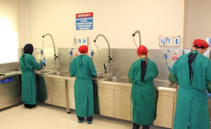Elazığ  Ağız Diş Sağlığı Hastanesi, Covid-19 tedbirleri kapsamında hasta kabulüne başladı