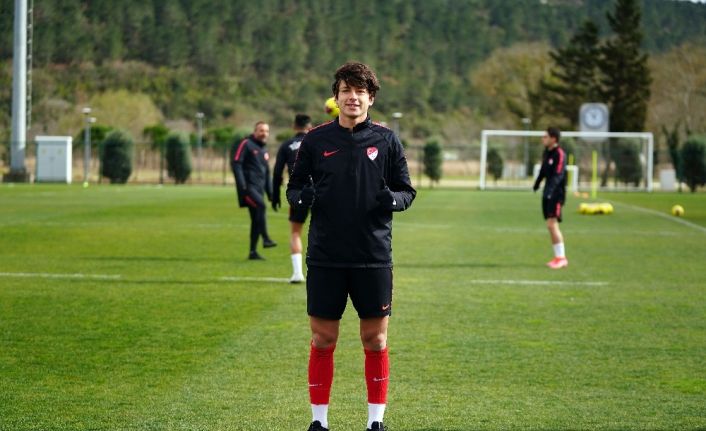 Enis Destan: “Cengiz abi ve Çağlar Abi bize örnek oldu”