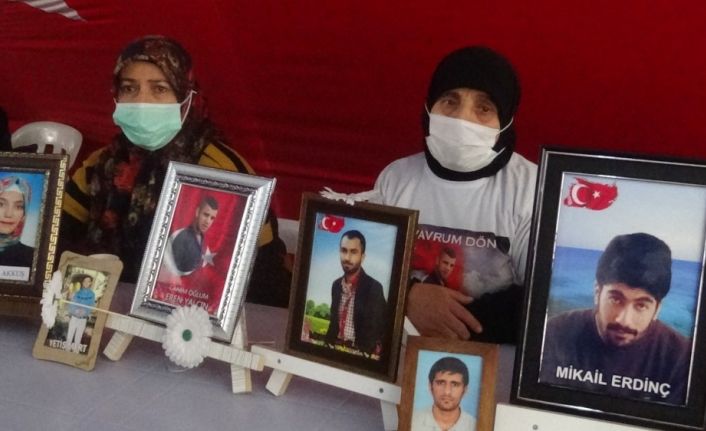 Evlat nöbetindeki aileler, çocuklarına kavuşma ümidiyle 529 gündür eylem yapıyor