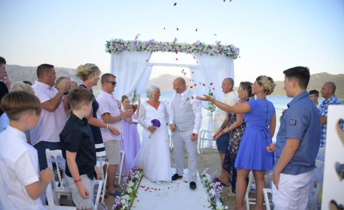 Evlenmek için Türkiye’yi tercih ediyorlar