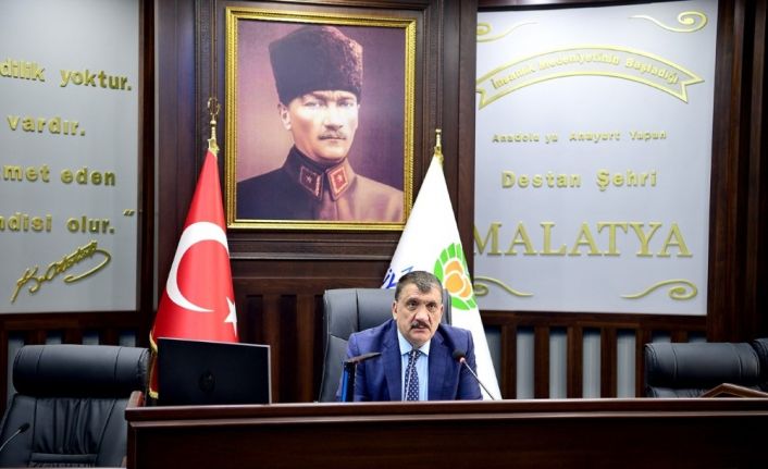 Gürkan, belediye çalışanlarıyla istişare toplantısı yaptı