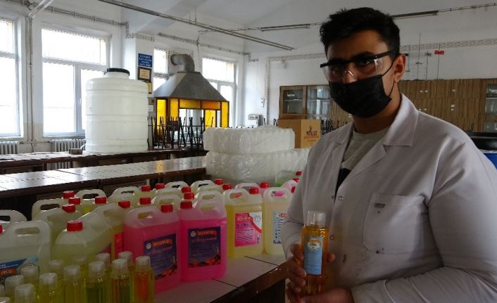 Hem okudular hem de para kazandılar