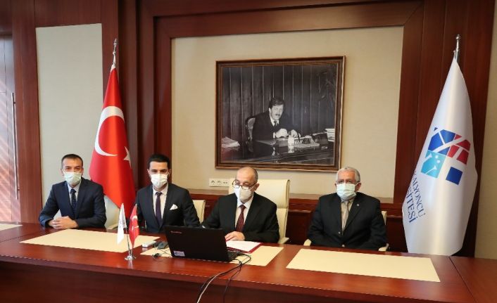 HKÜ, Bilim ve Sanat Merkezleri için MEB ile iş birliği yapacak